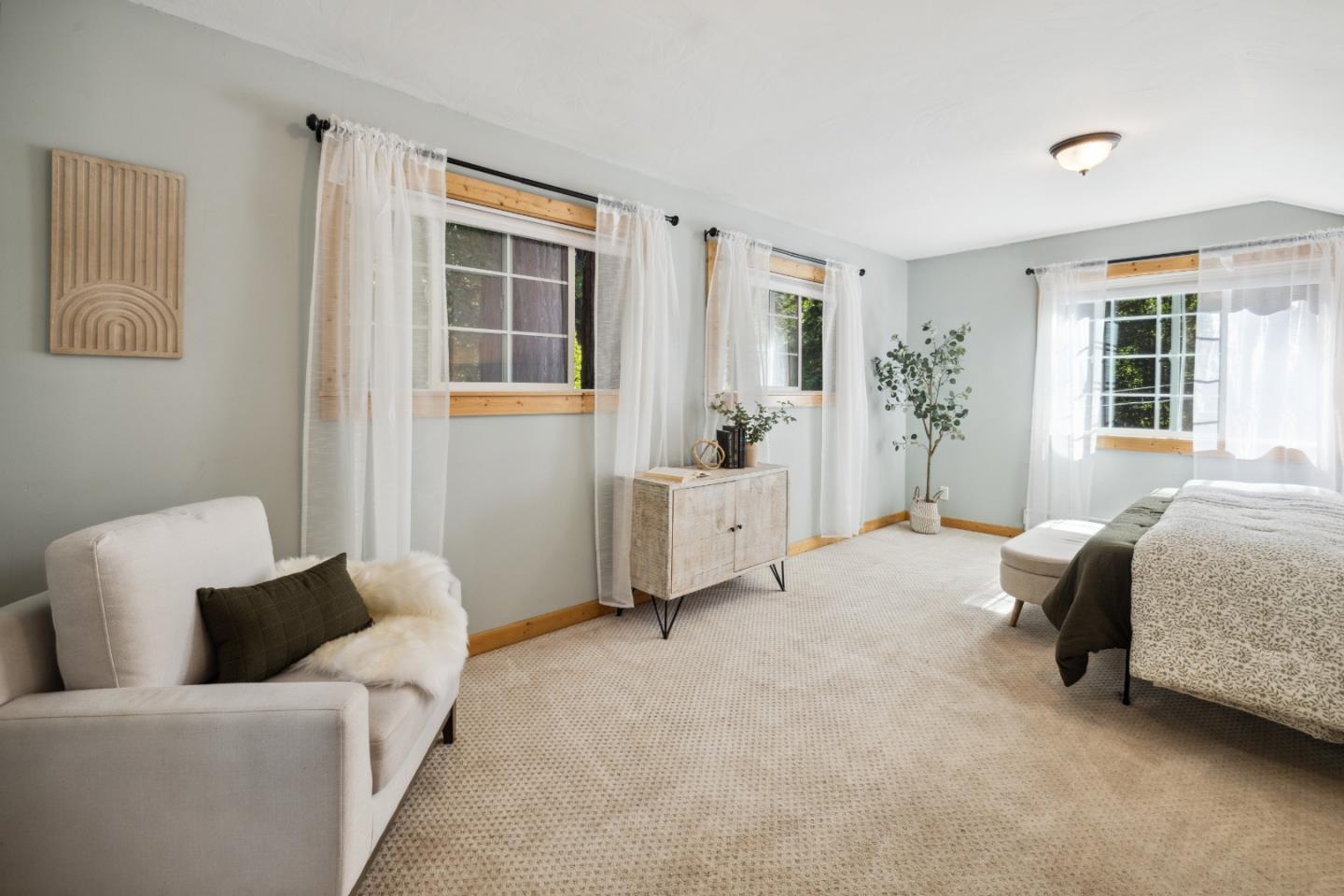 135 Irene AVE
