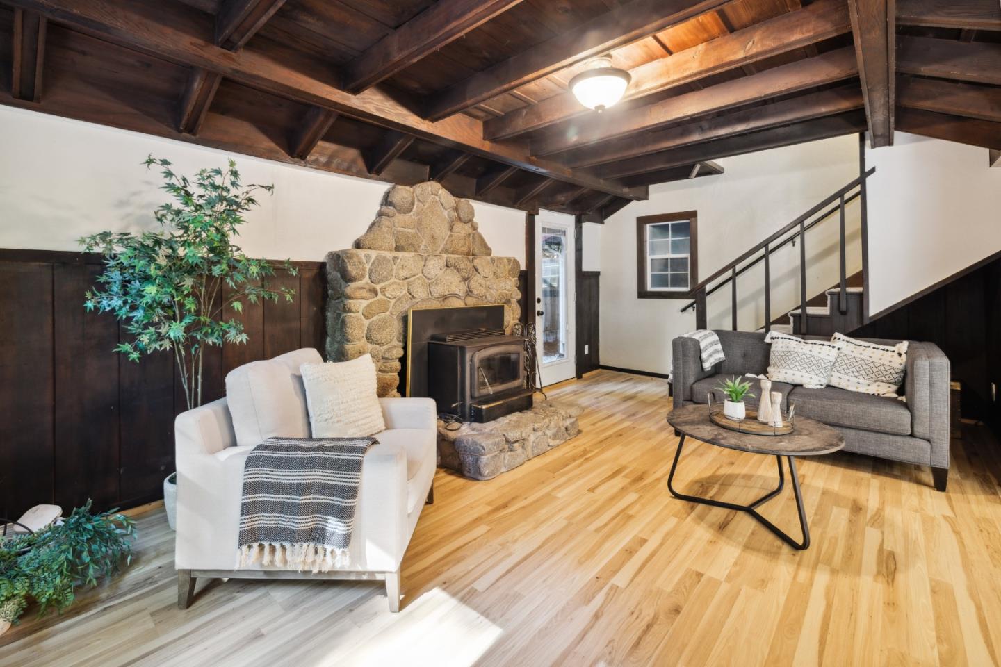 135 Irene AVE