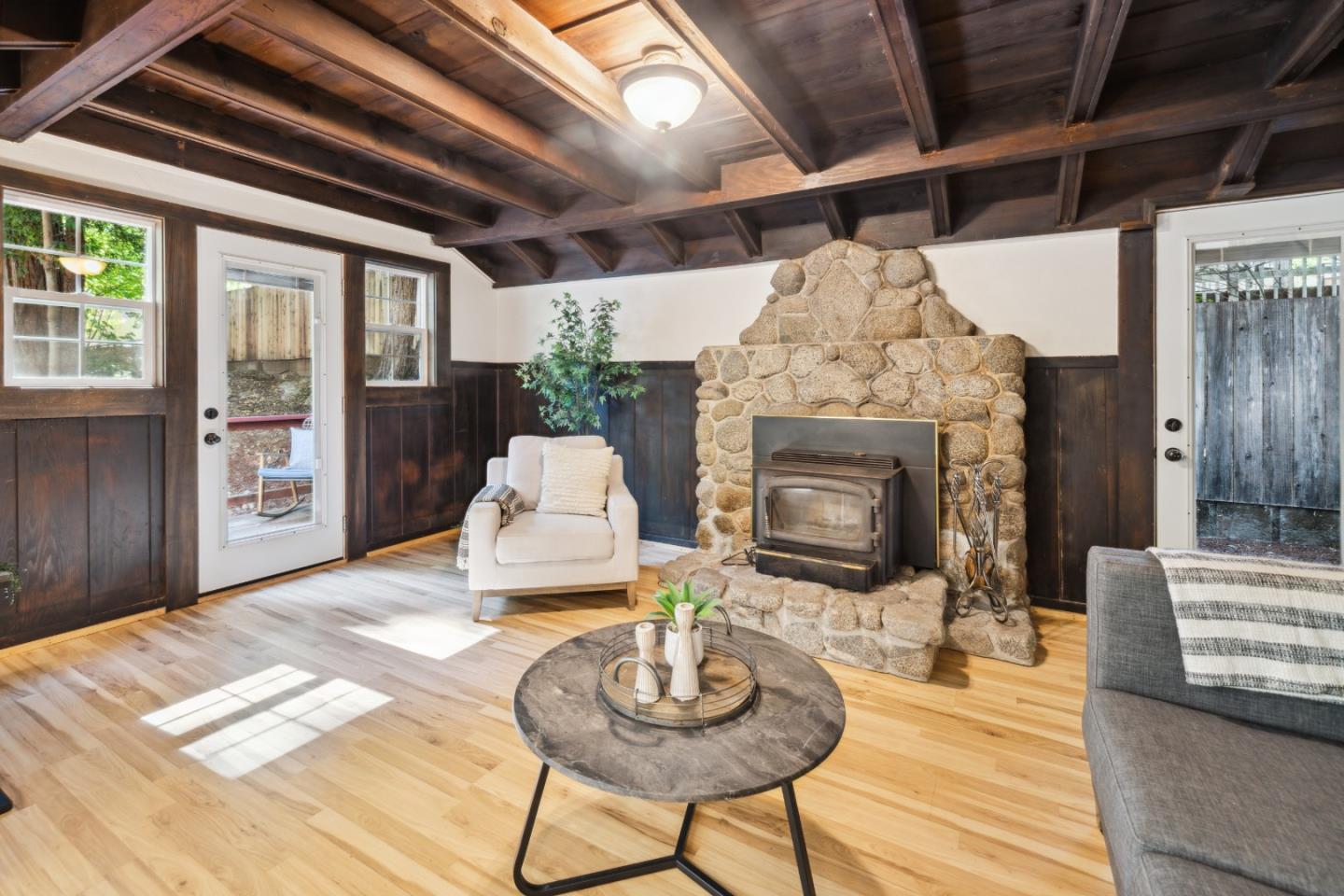 135 Irene AVE