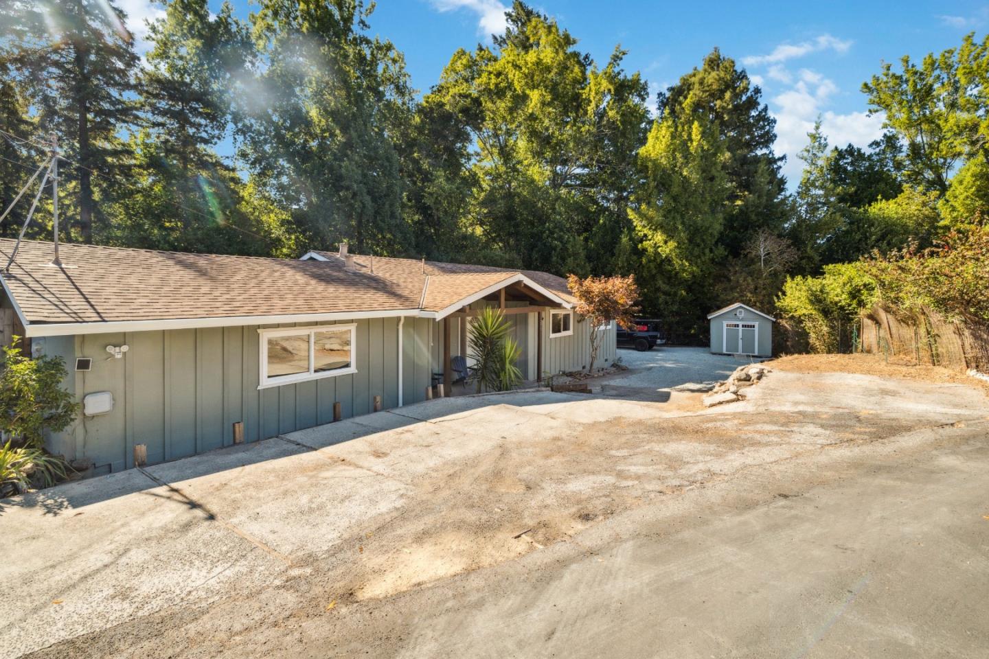 271 Clearview PL