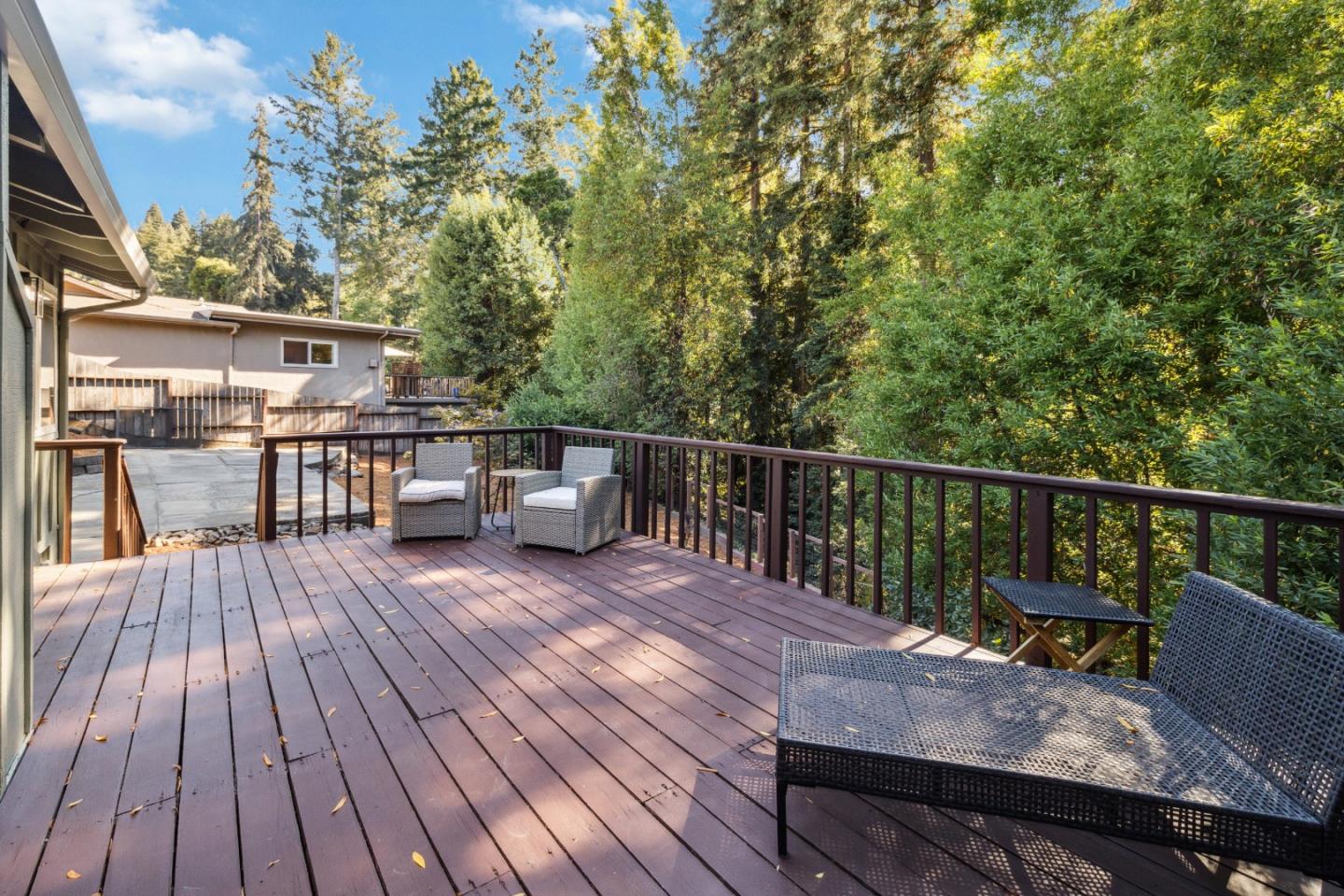 271 Clearview PL