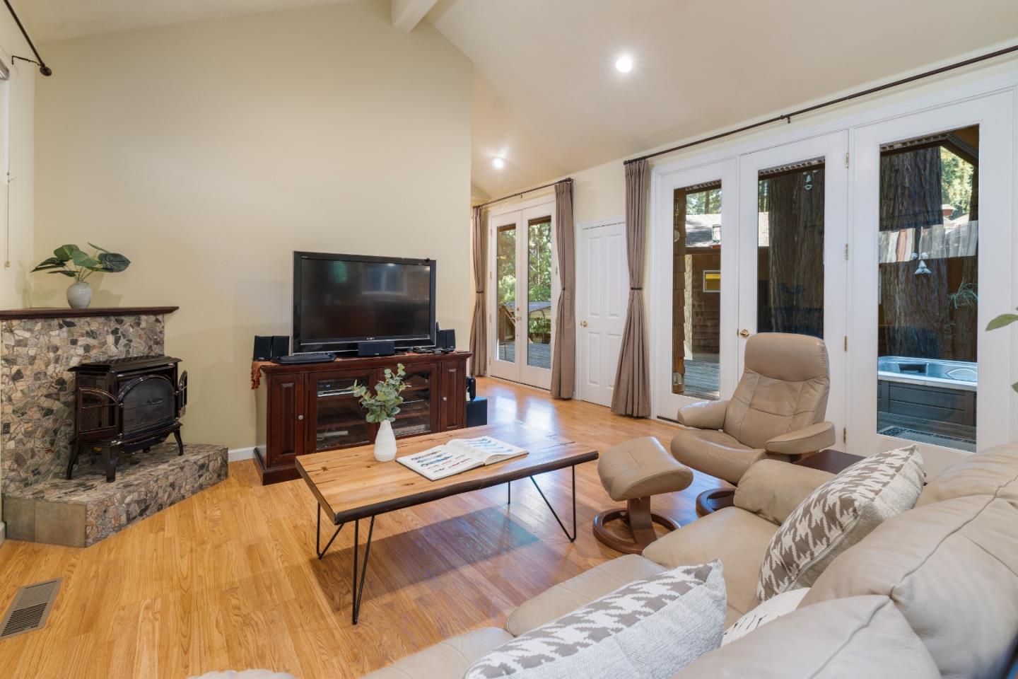 844 Trinkling Creek DR