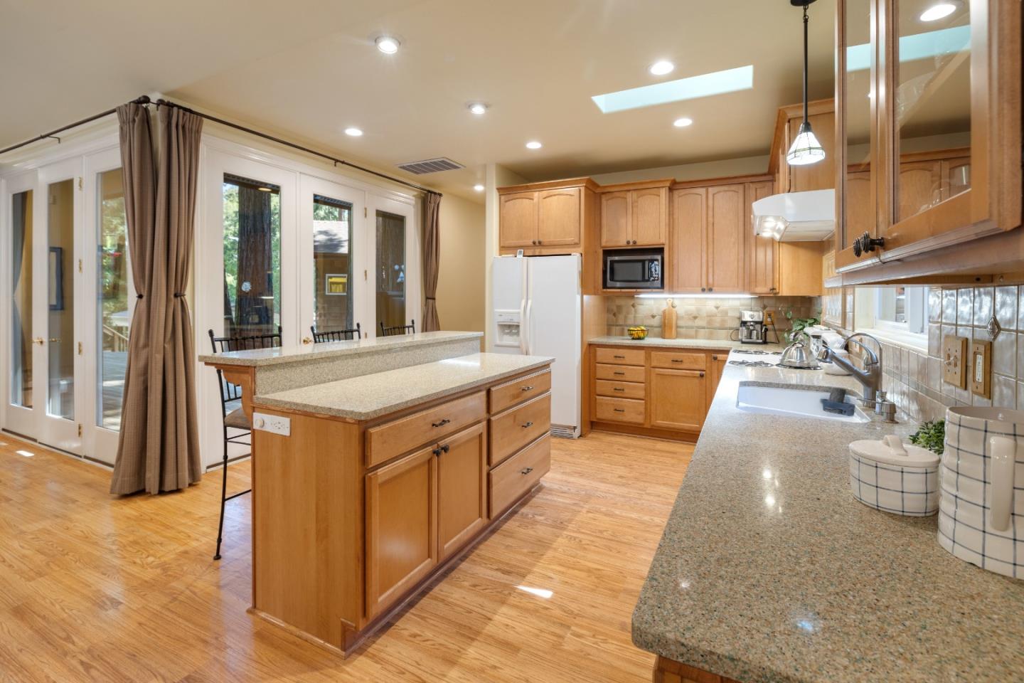 844 Trinkling Creek DR