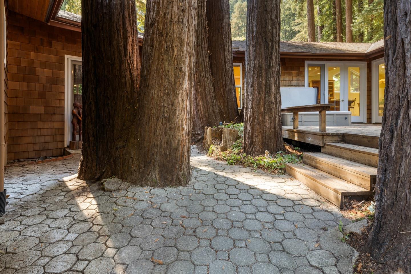 844 Trinkling Creek DR