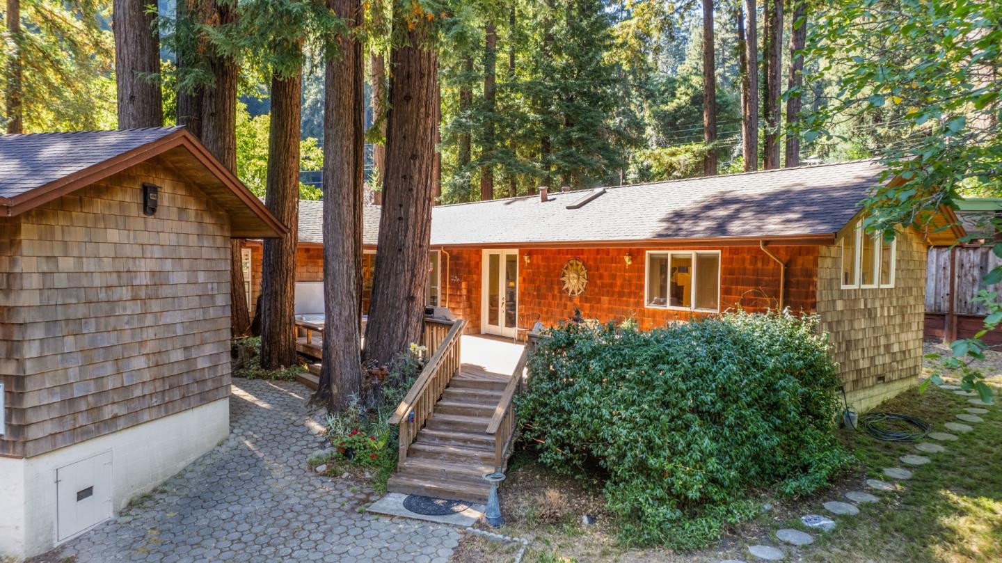 844 Trinkling Creek DR