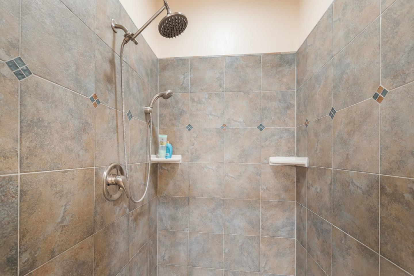 844 Trinkling Creek DR