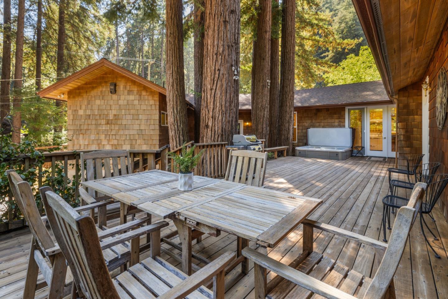 844 Trinkling Creek DR