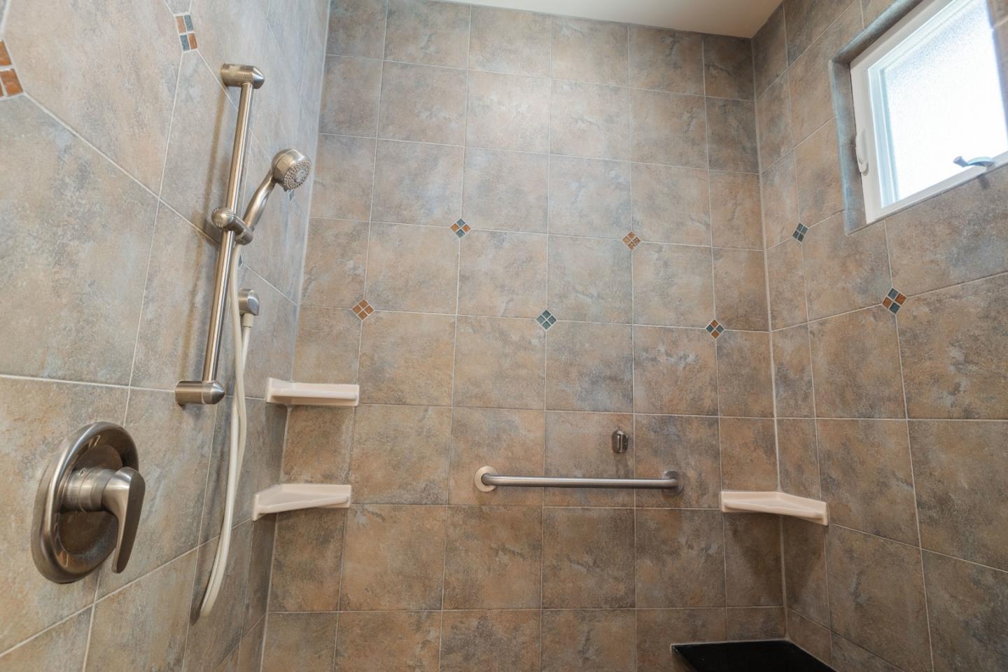 844 Trinkling Creek DR