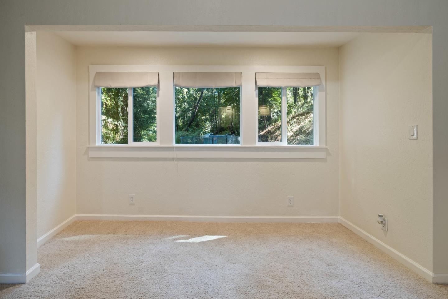 120 Greenwood RD