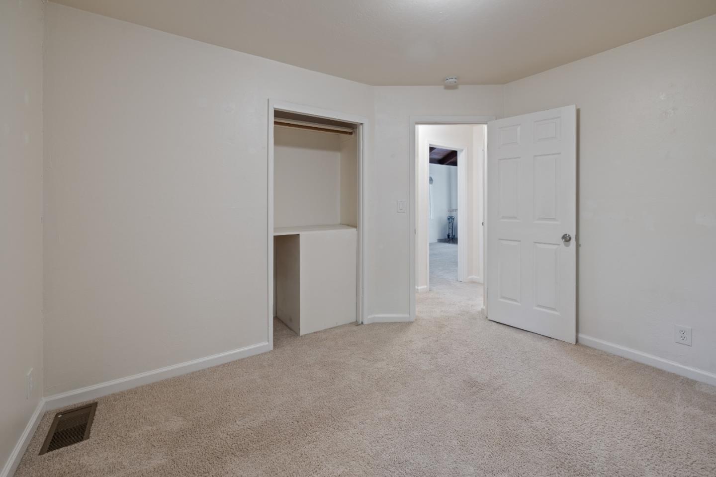 120 Greenwood RD