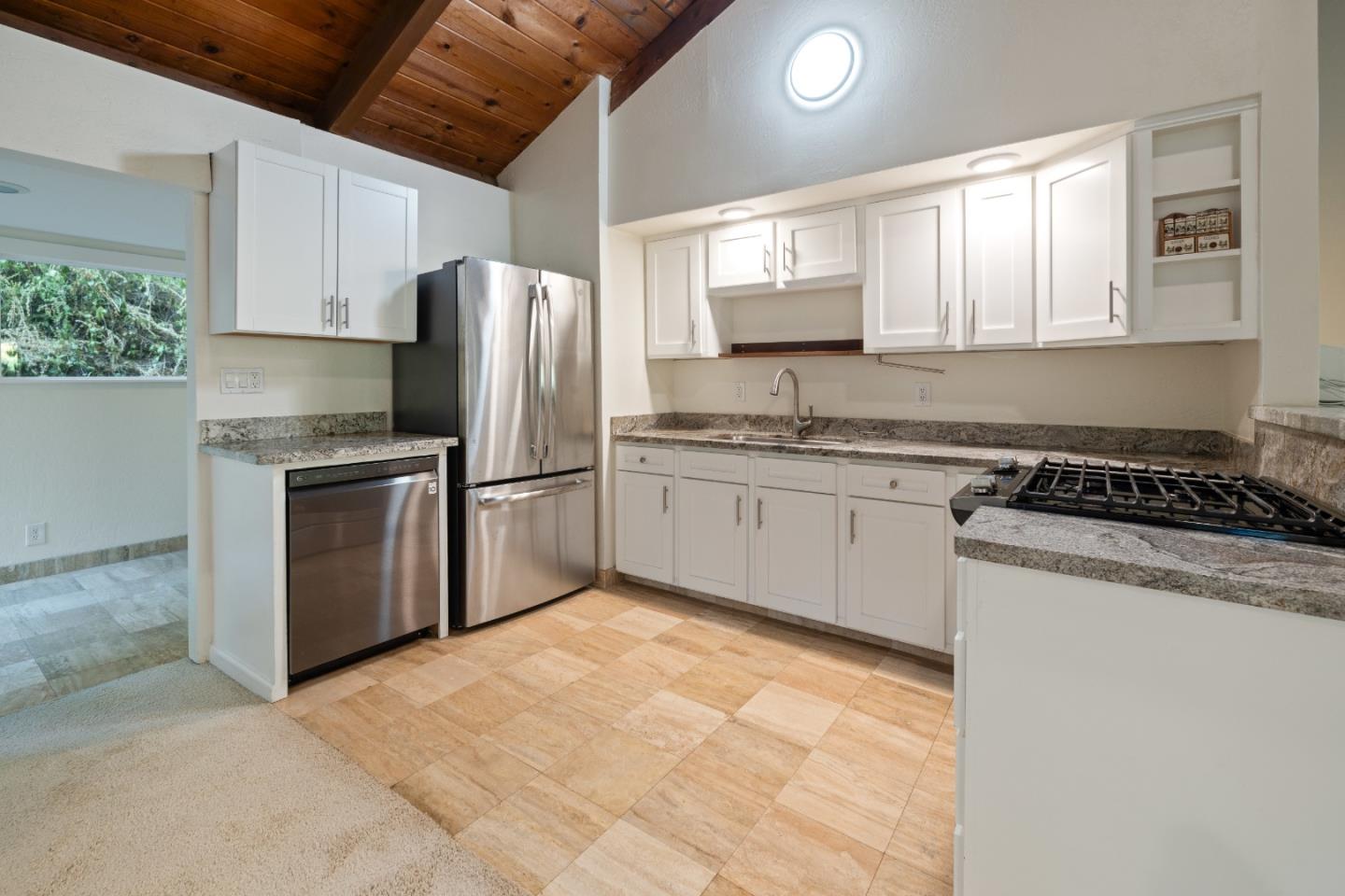 120 Greenwood RD