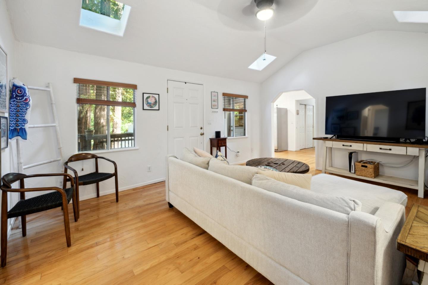 1590 Lockhart Gulch RD