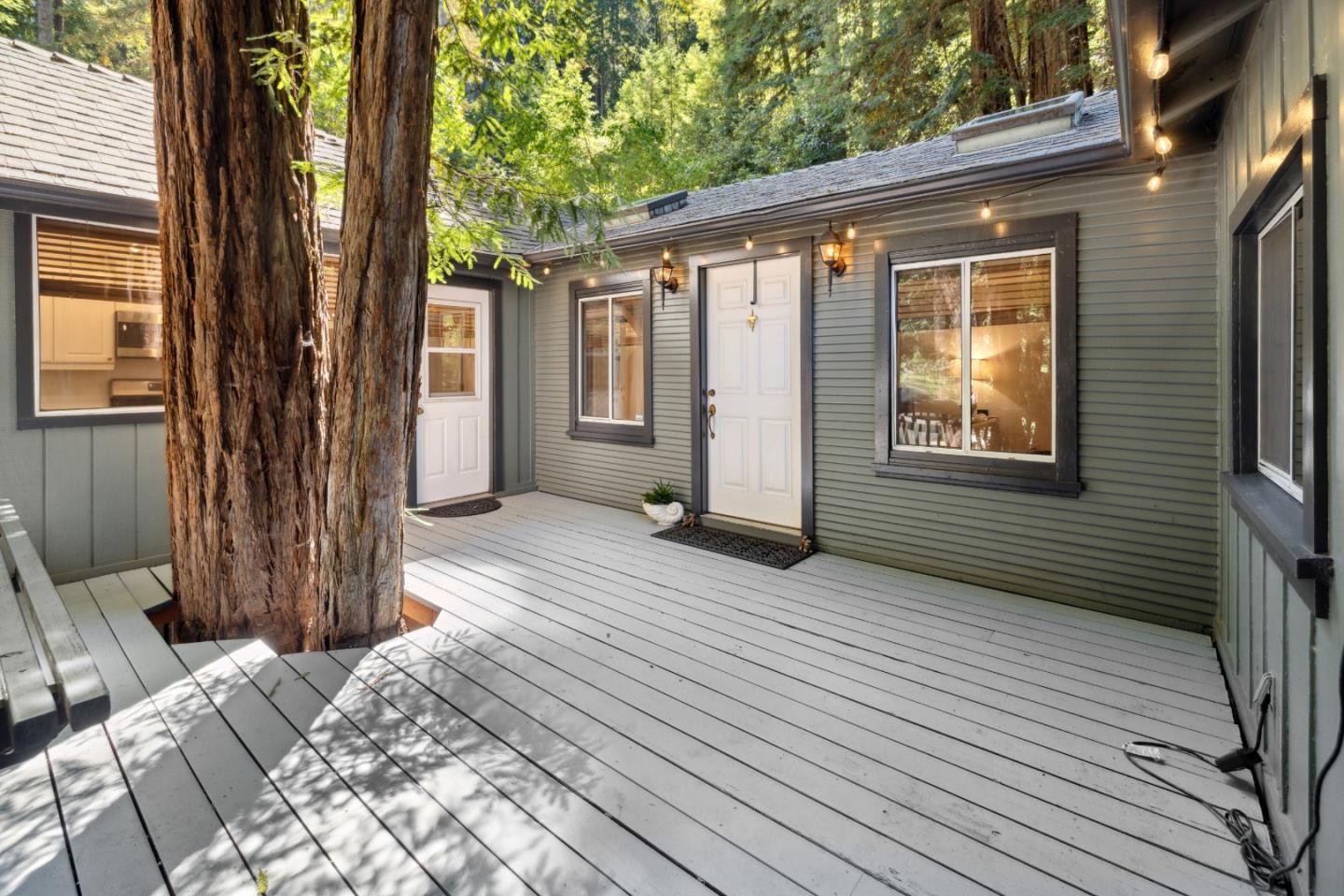 1590 Lockhart Gulch RD