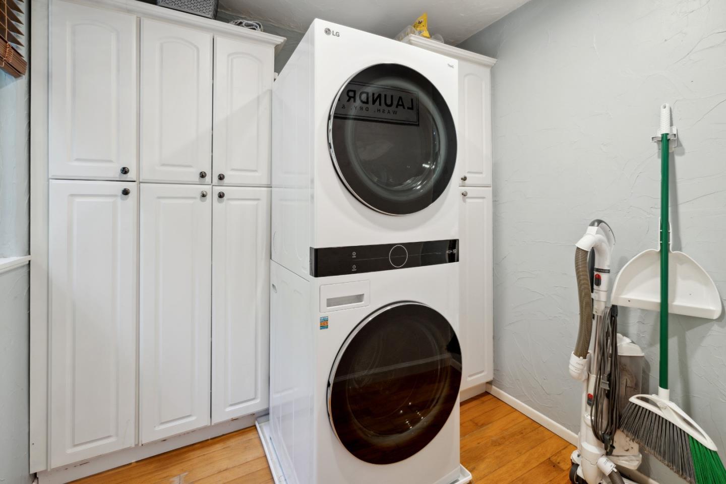 1590 Lockhart Gulch RD