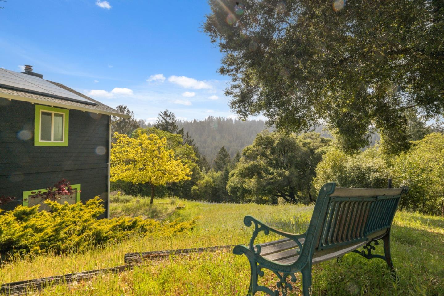 240 Buck Knoll RD