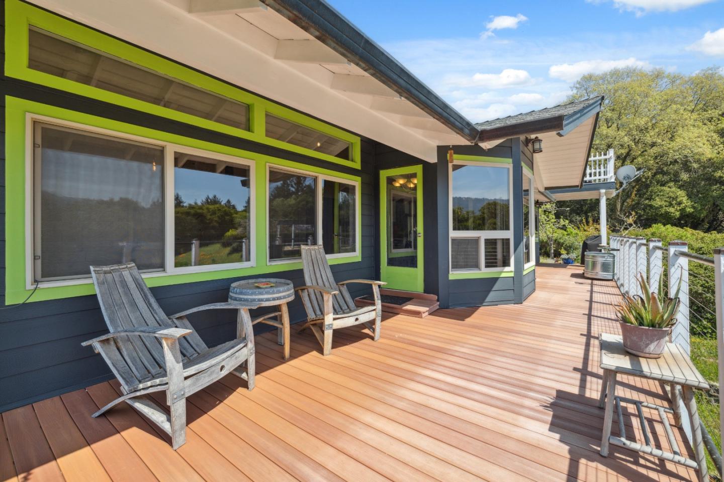 240 Buck Knoll RD