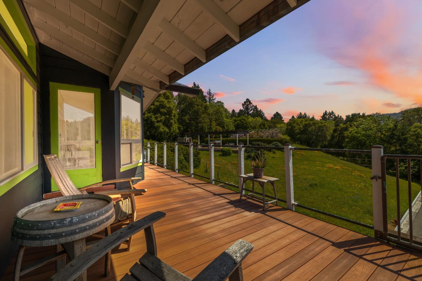 240 Buck Knoll RD