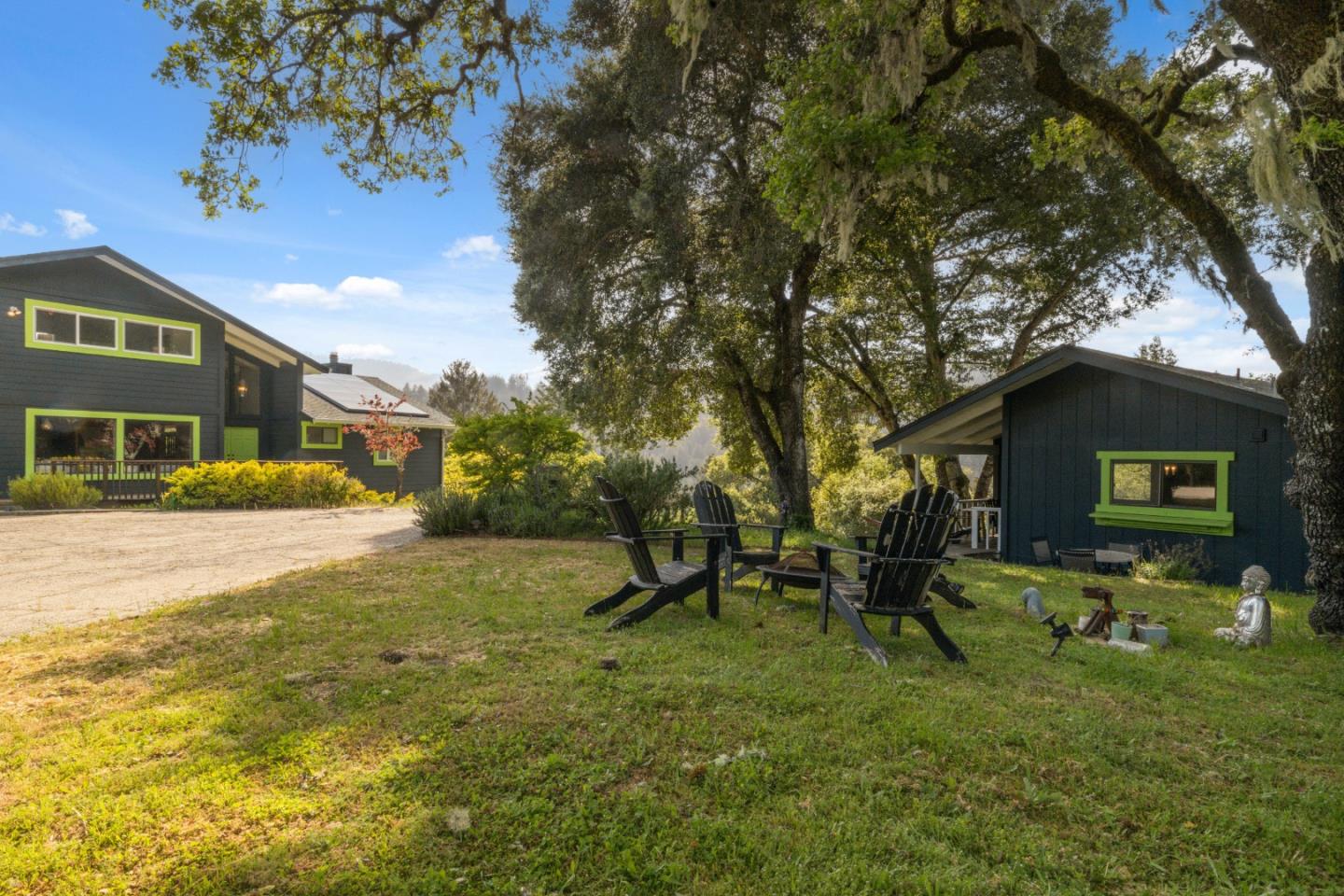 240 Buck Knoll RD