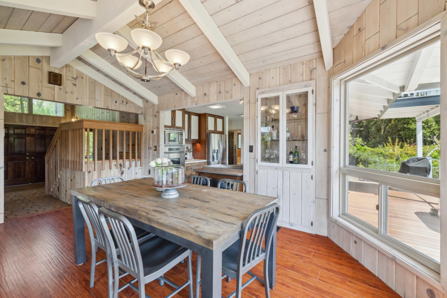 240 Buck Knoll RD