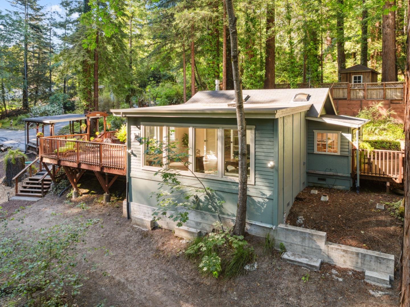 281 Olson RD