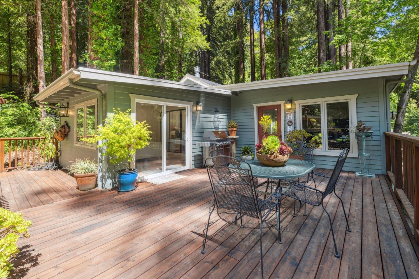 281 Olson RD
