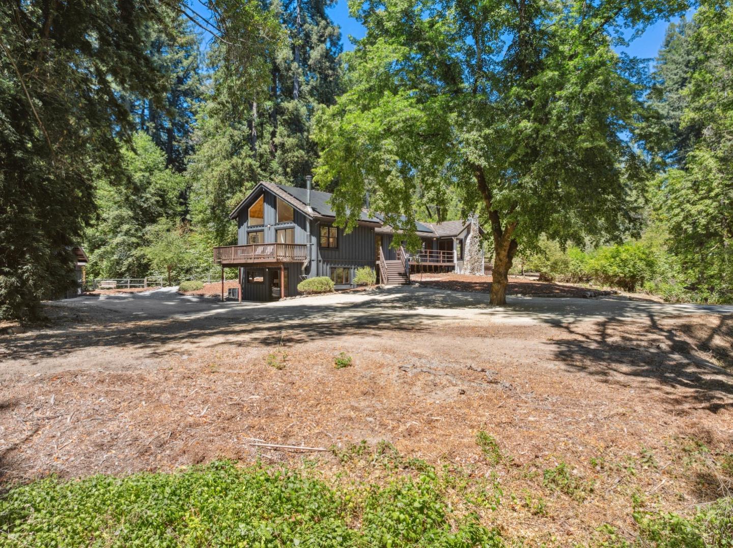 9925 Love Creek Road
