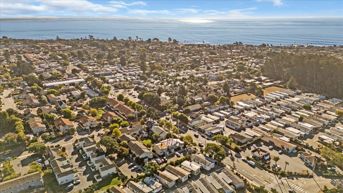 2565 Portola Drive Unit: 32