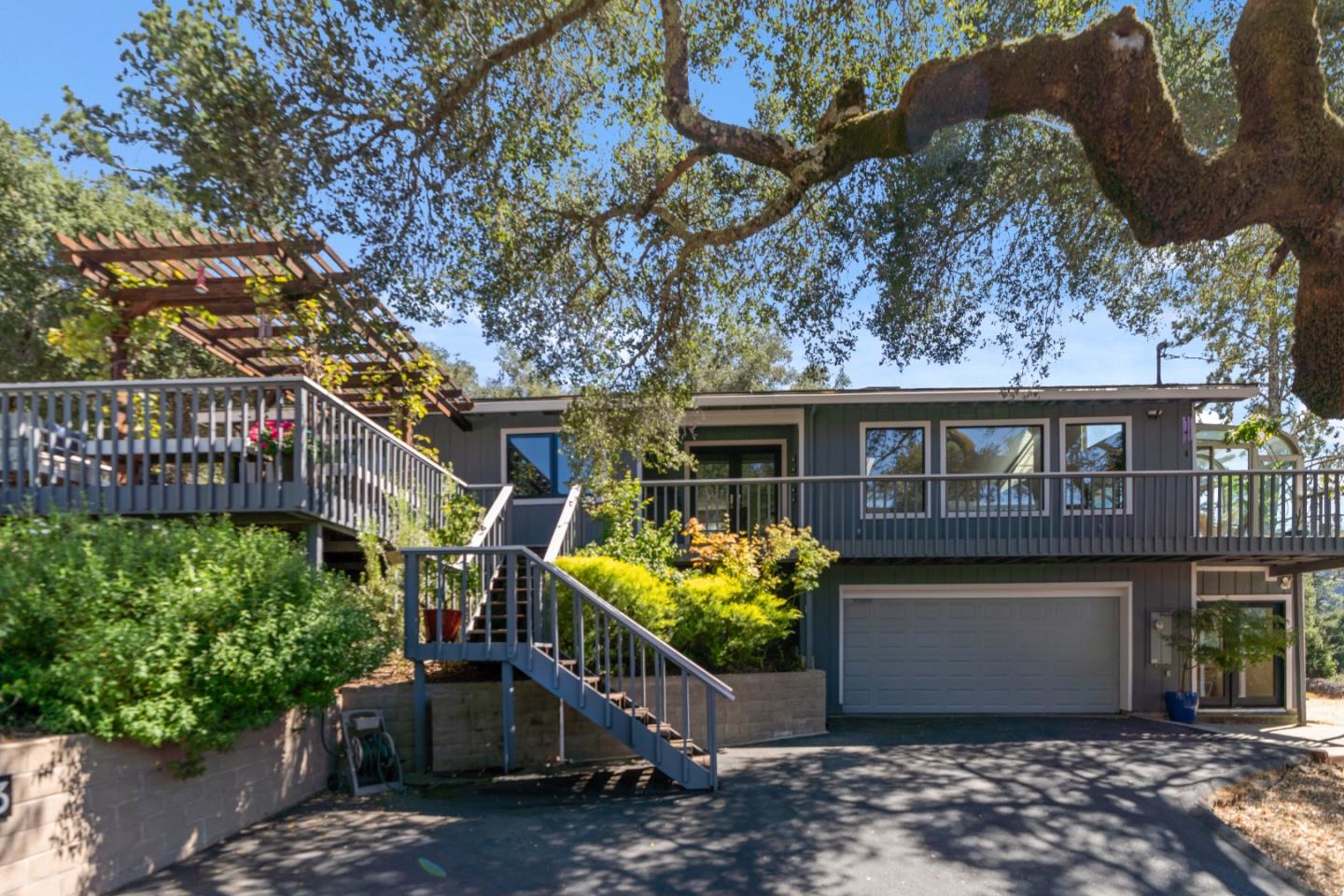 2203 Quail Hollow Road
