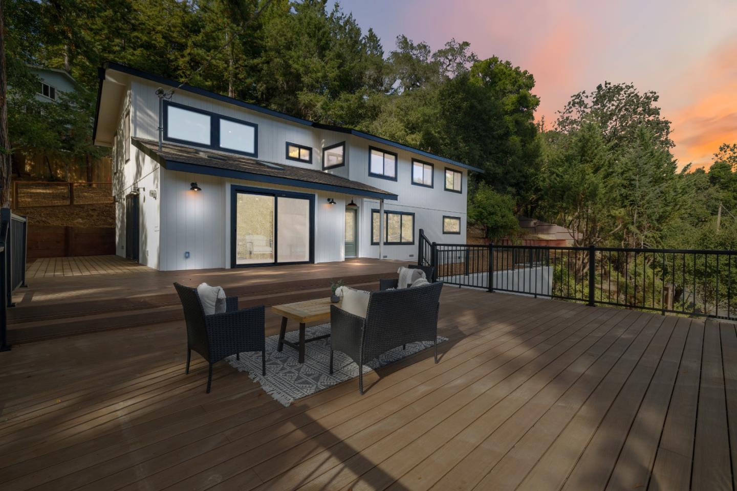 620 Manzanita Avenue