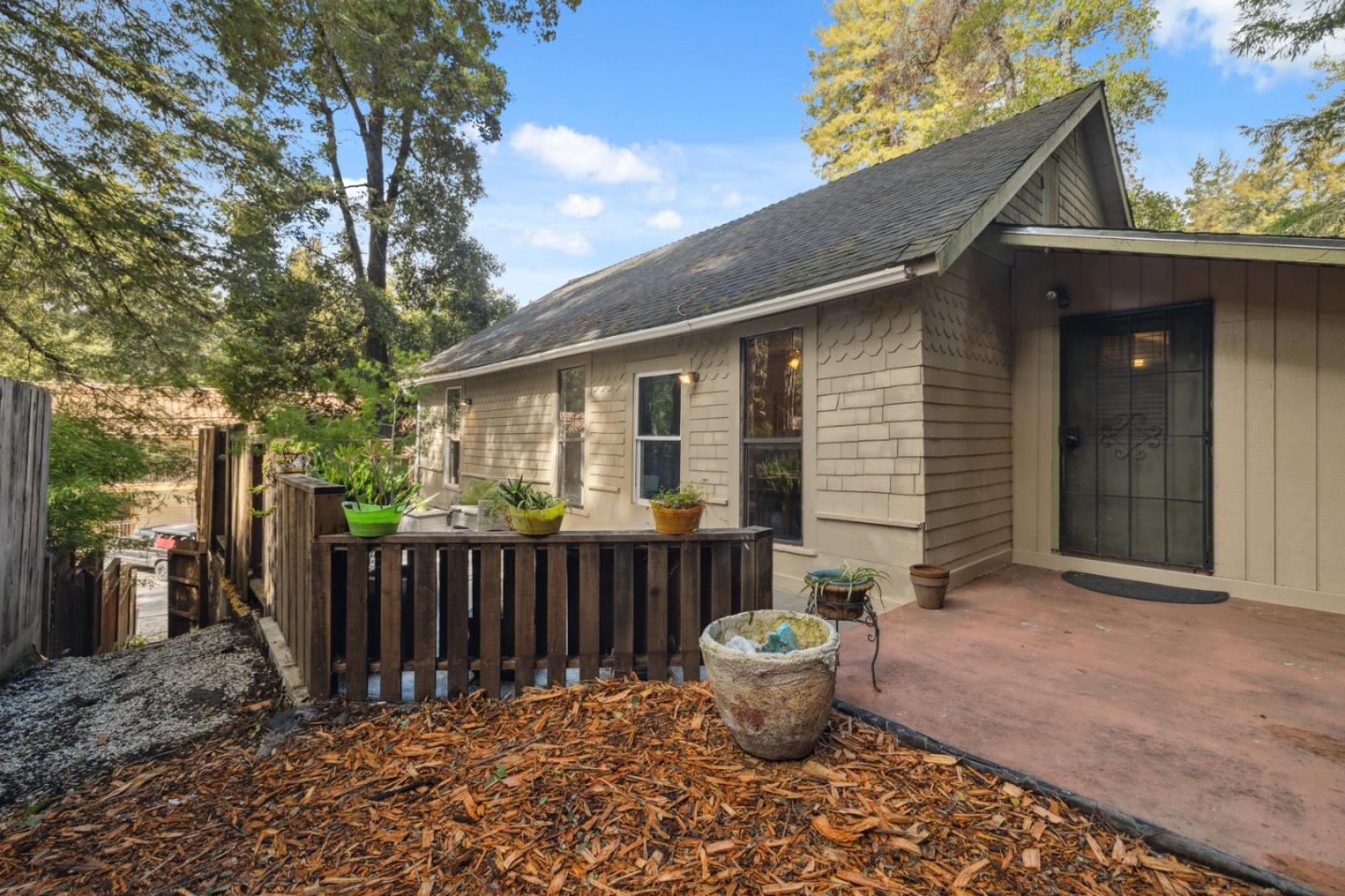 11349 Alameda Avenue