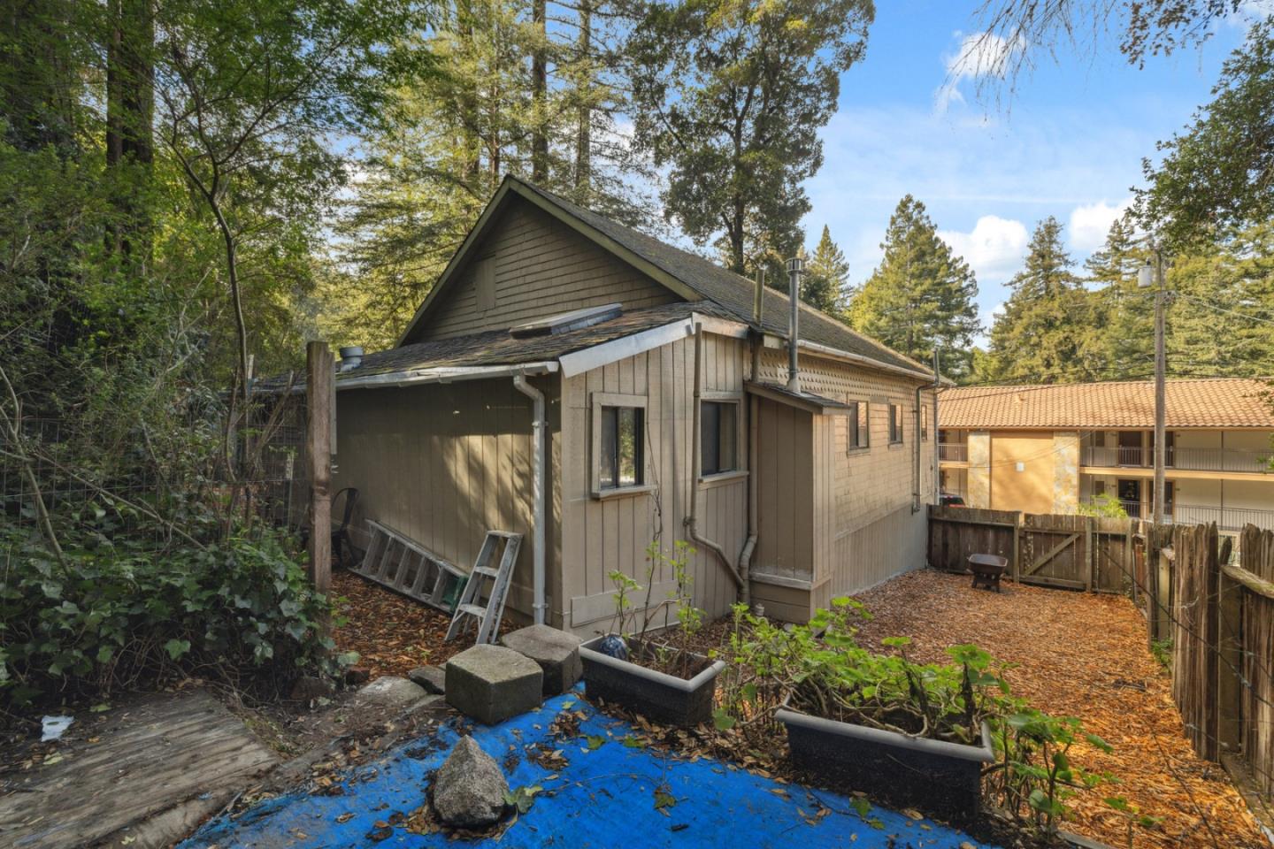 11349 Alameda Avenue