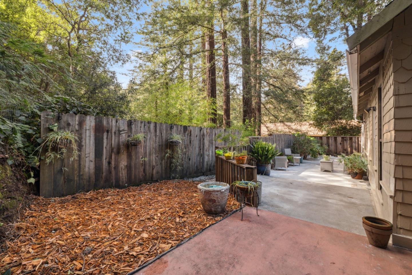 11349 Alameda Avenue