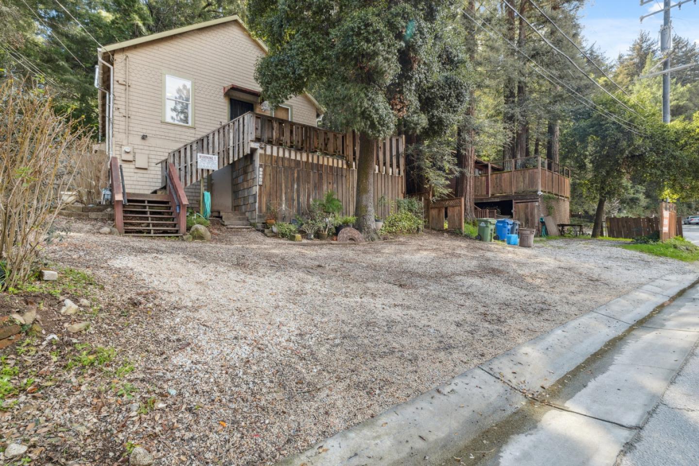 11349 Alameda Avenue