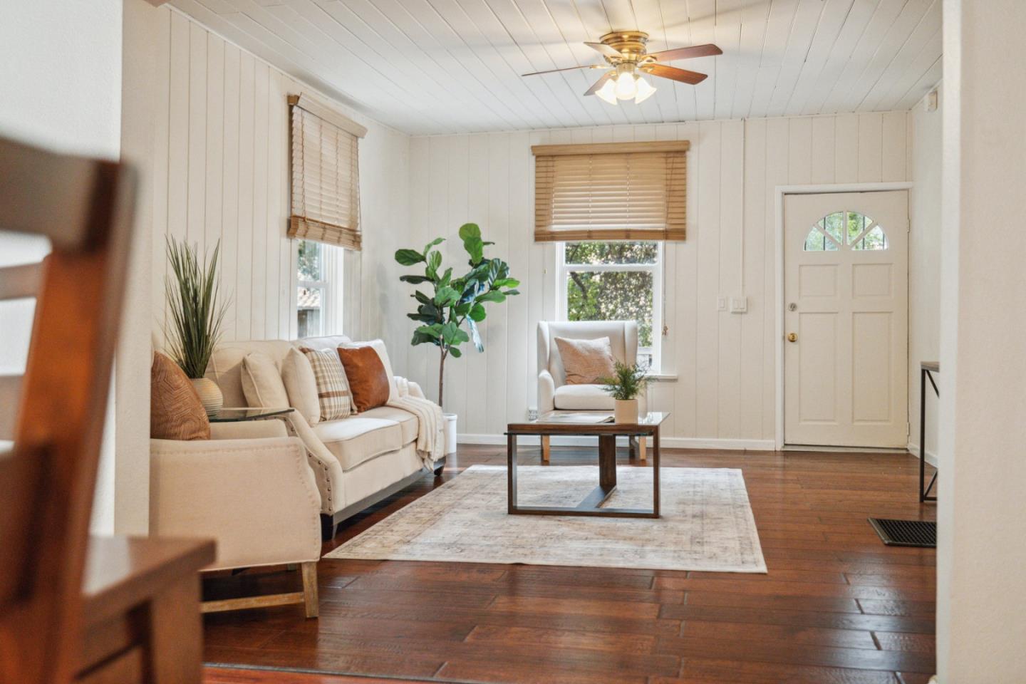 11349 Alameda Avenue