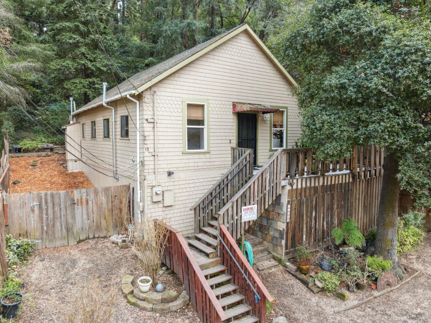 11349 Alameda Avenue