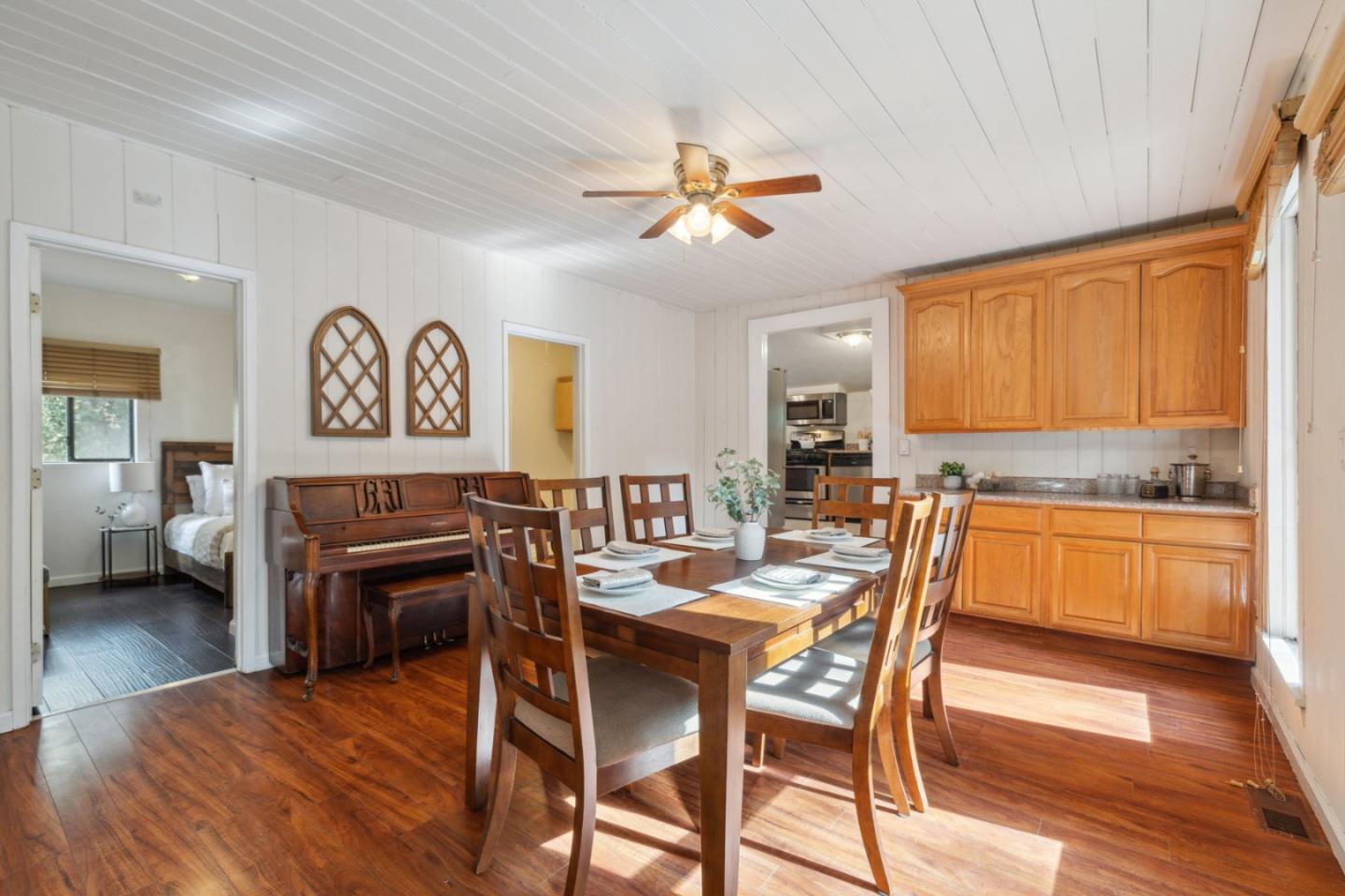 11349 Alameda Avenue