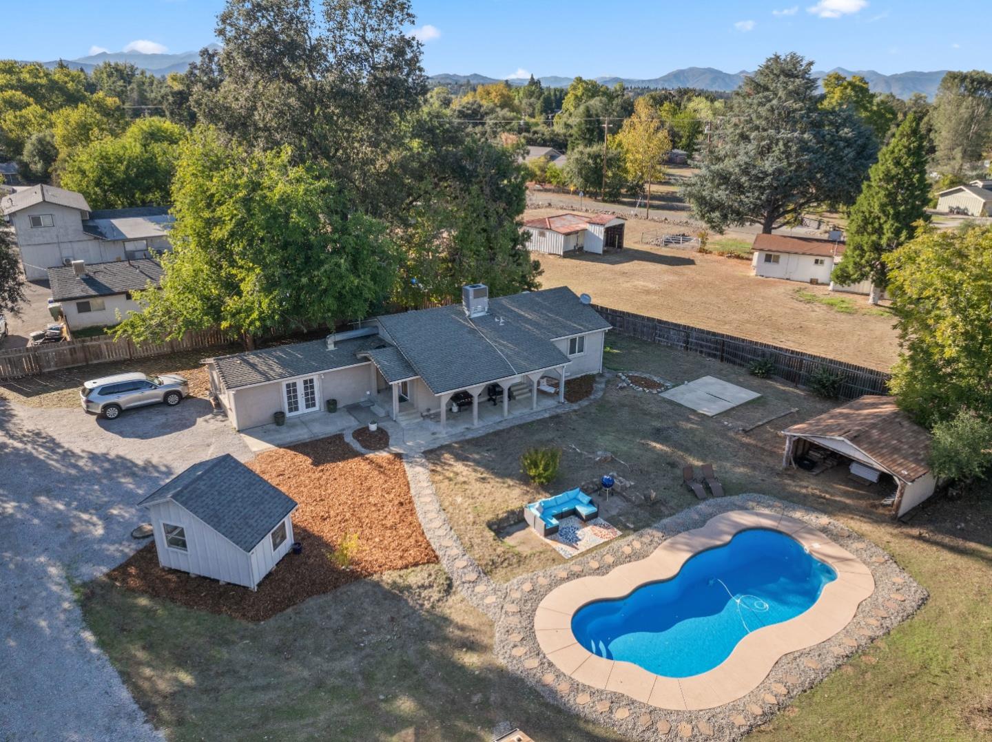 5367 Rosswood Lane