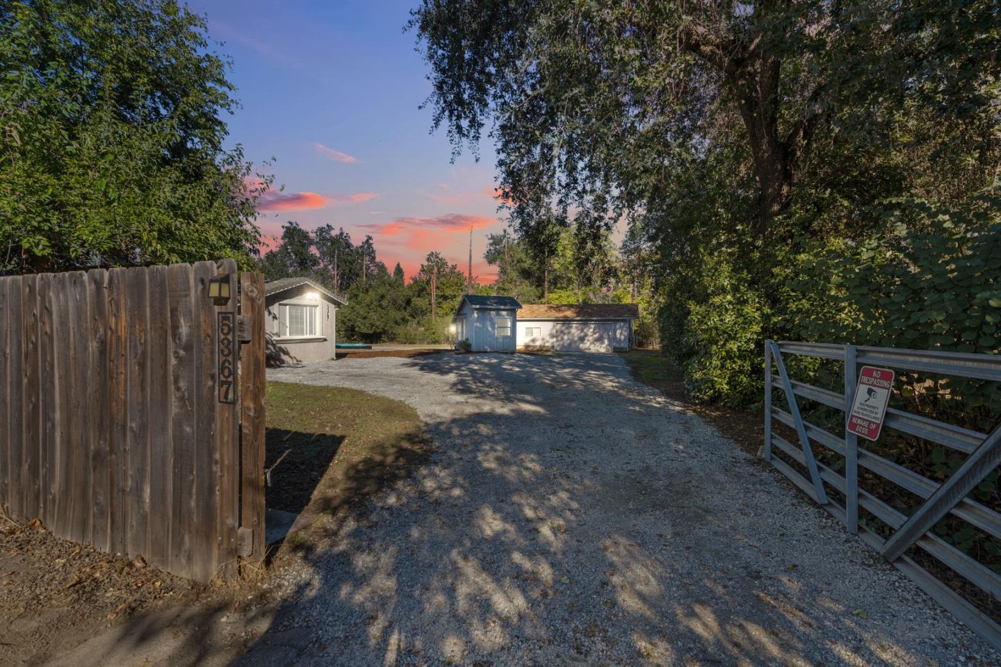 5367 Rosswood Lane