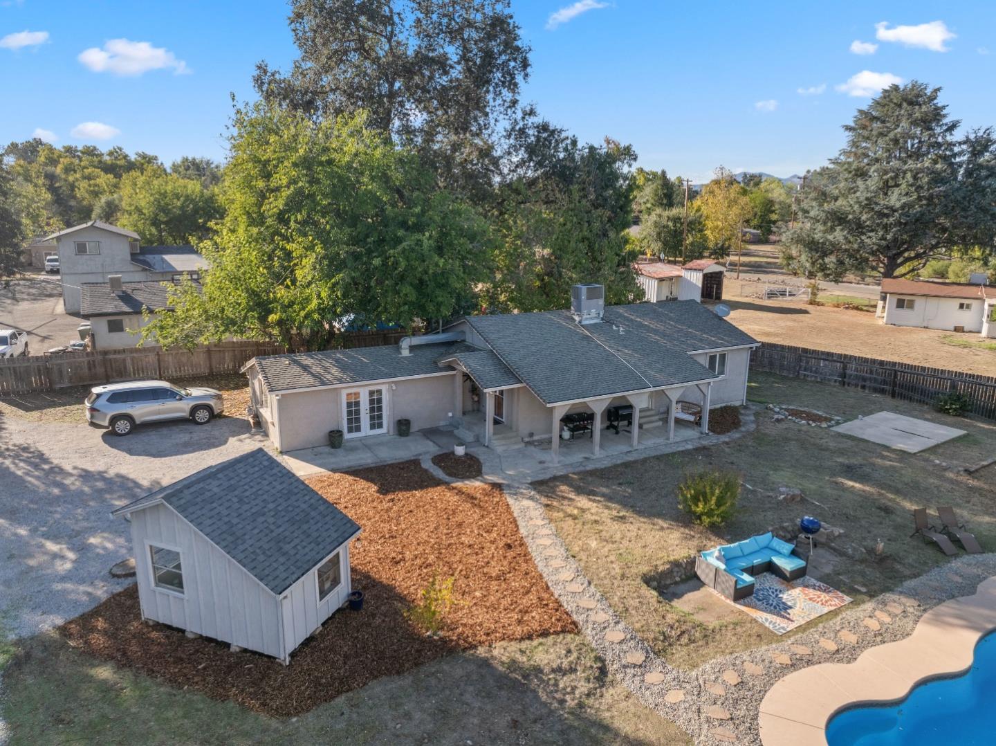 5367 Rosswood Lane