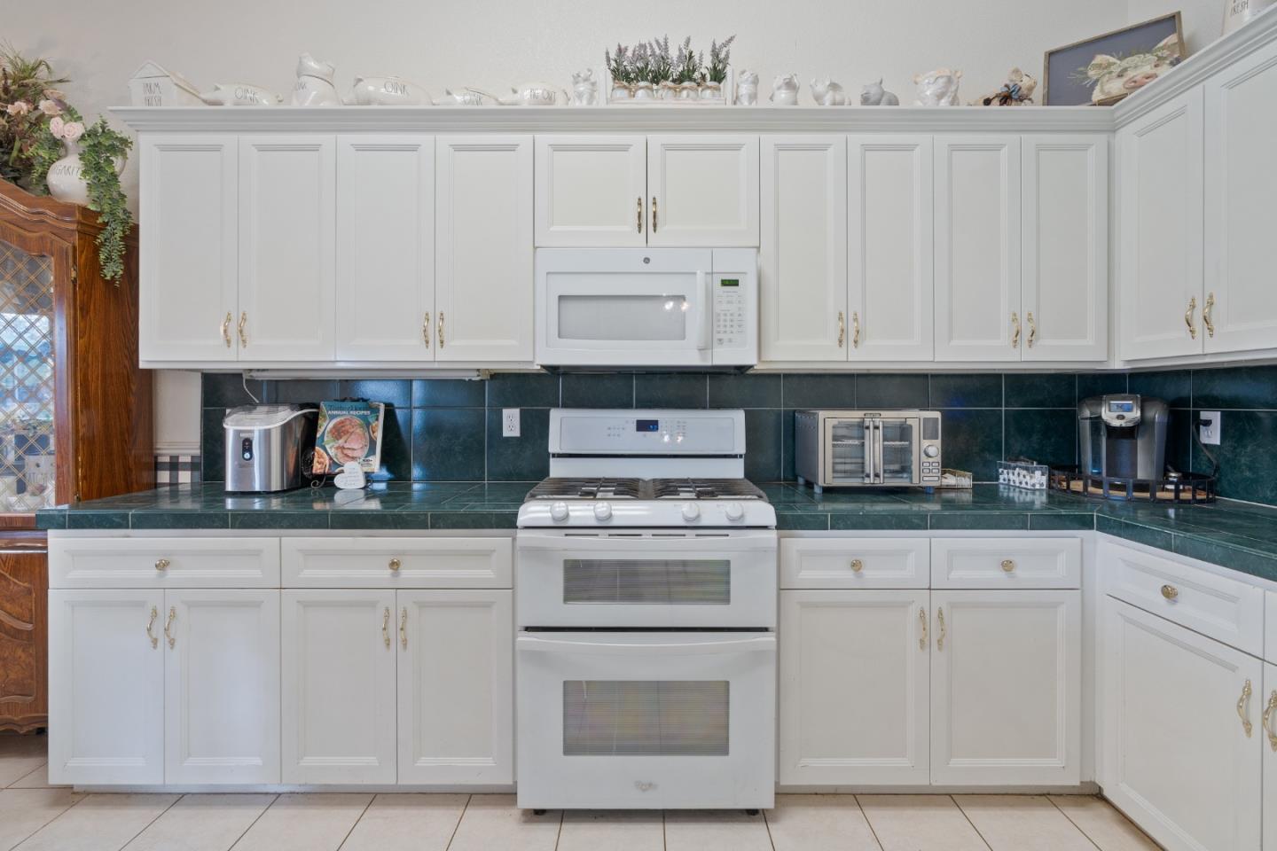 2920 Aspen Glow Lane