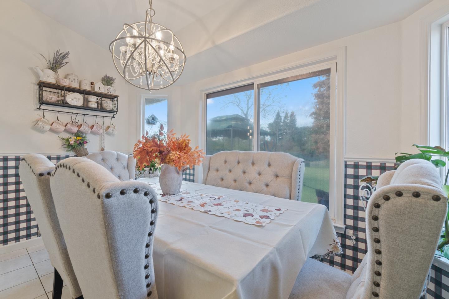 2920 Aspen Glow Lane