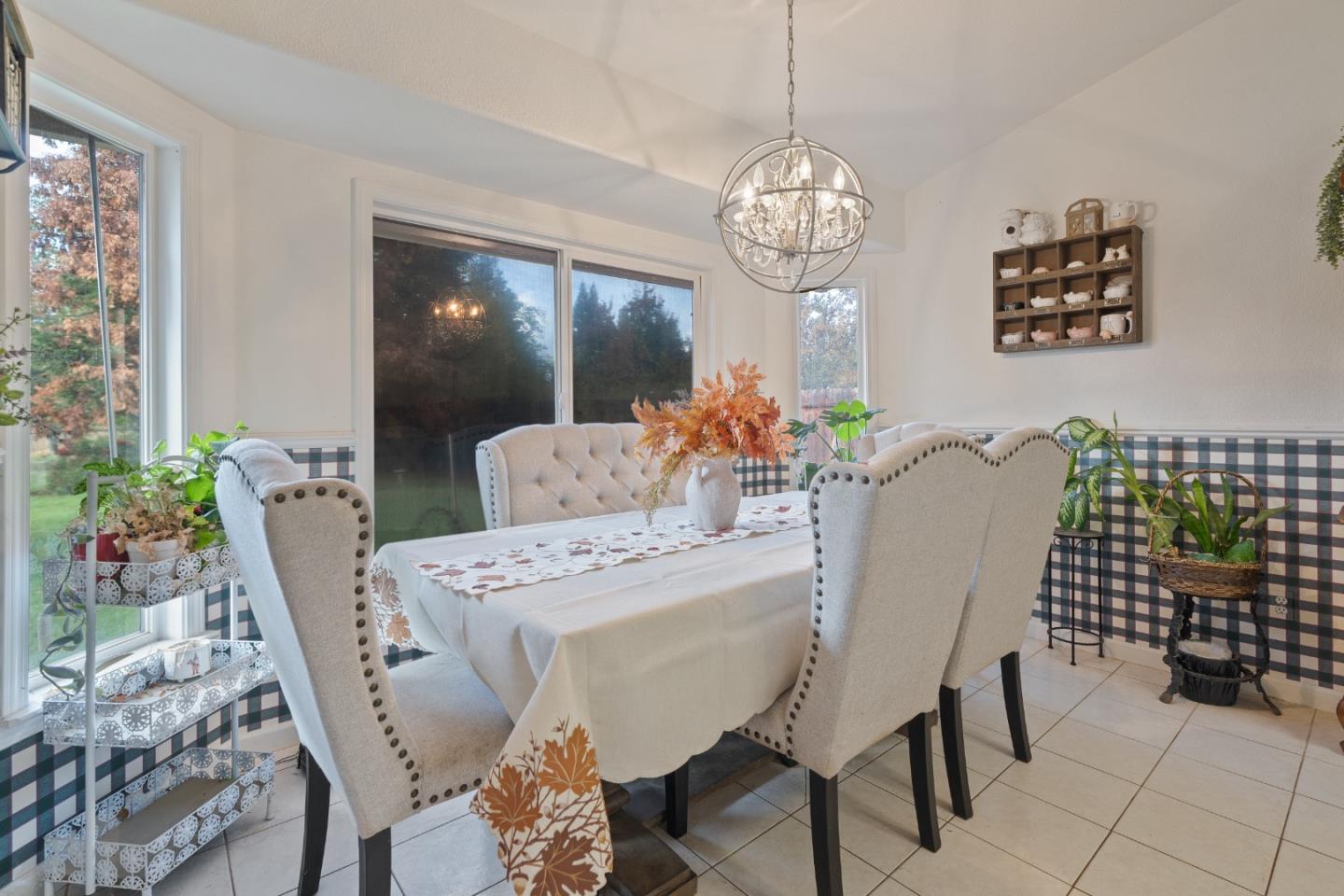 2920 Aspen Glow Lane