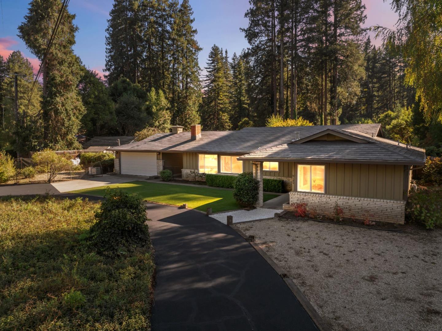 180 Sunnycroft Road