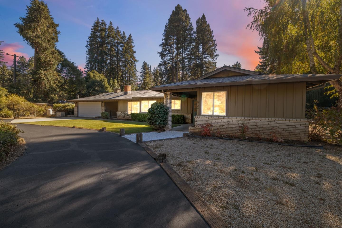 180 Sunnycroft Road