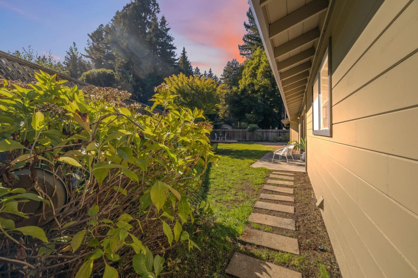 180 Sunnycroft Road