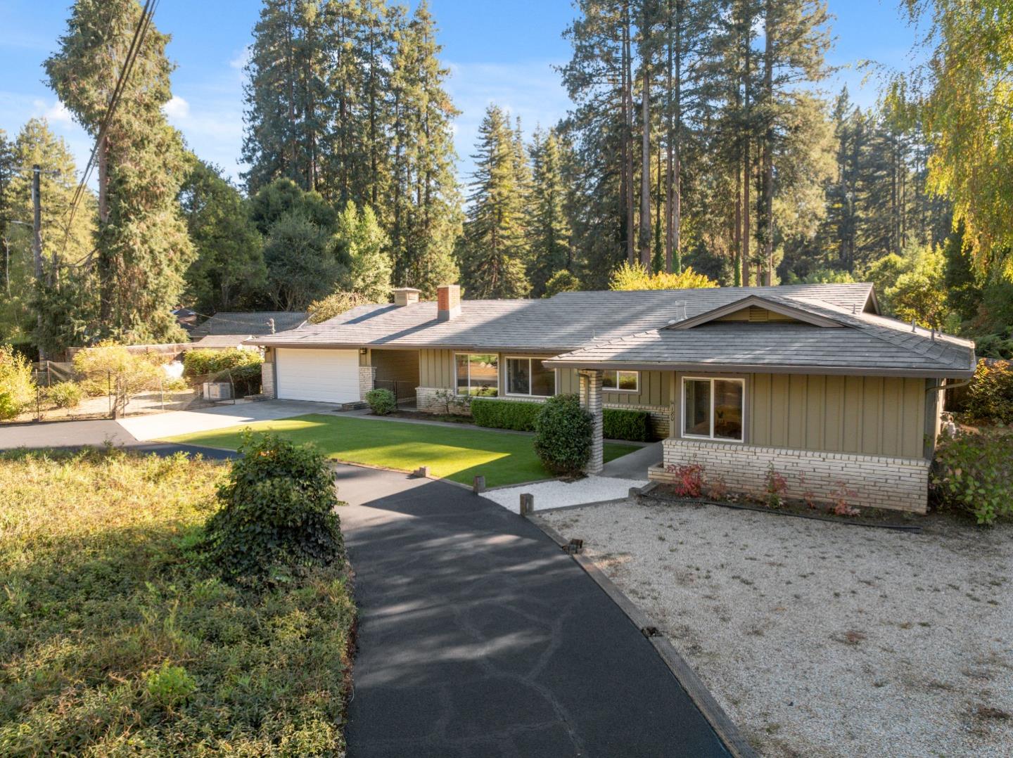 180 Sunnycroft Road