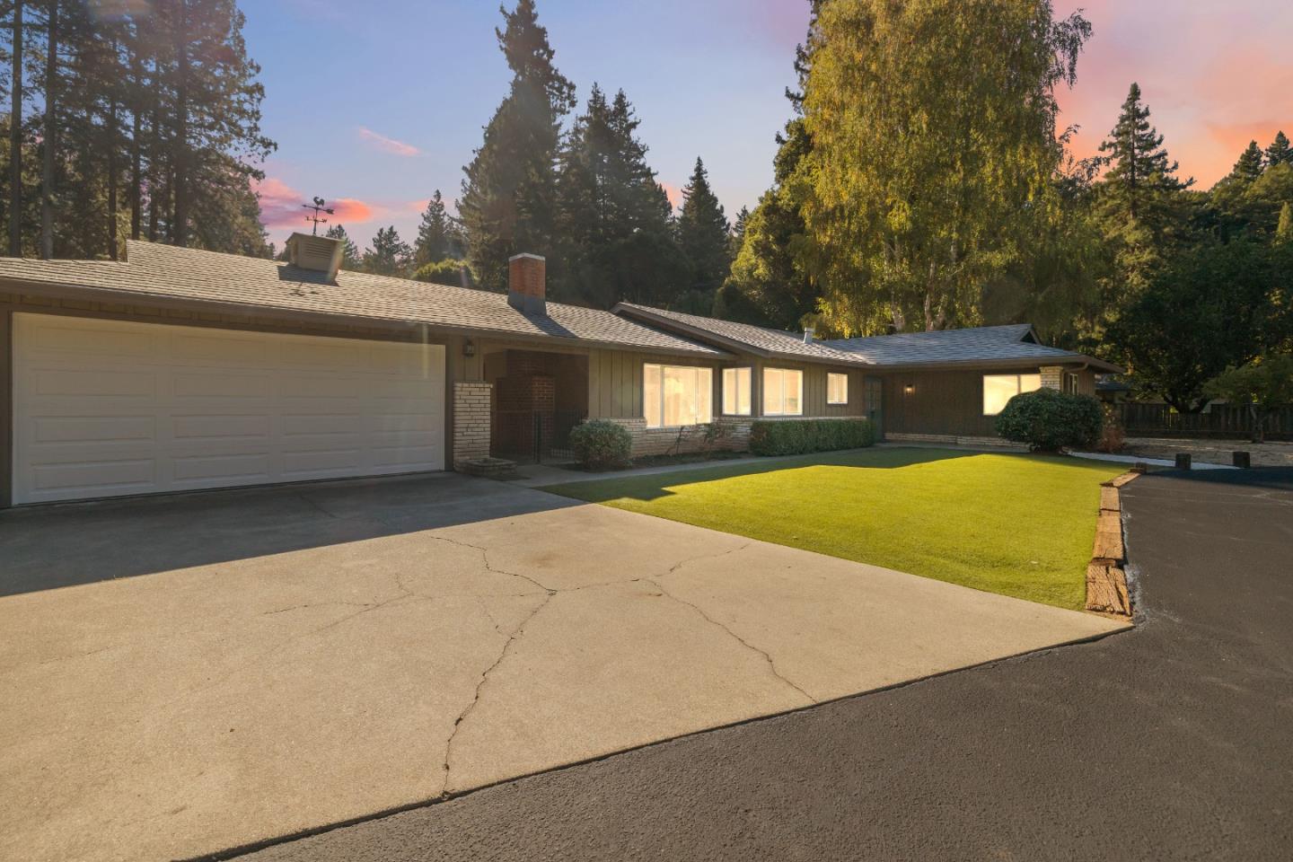 180 Sunnycroft Road