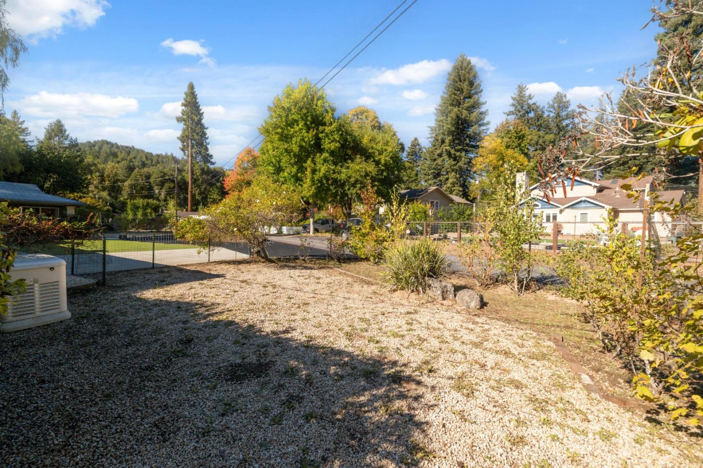 180 Sunnycroft Road