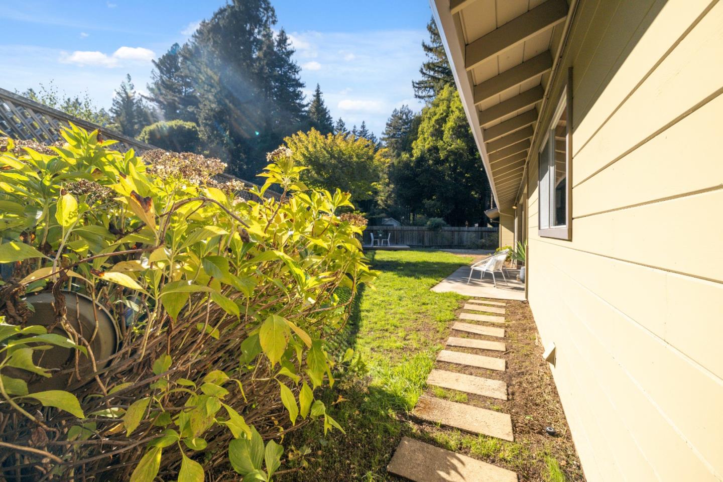 180 Sunnycroft Road