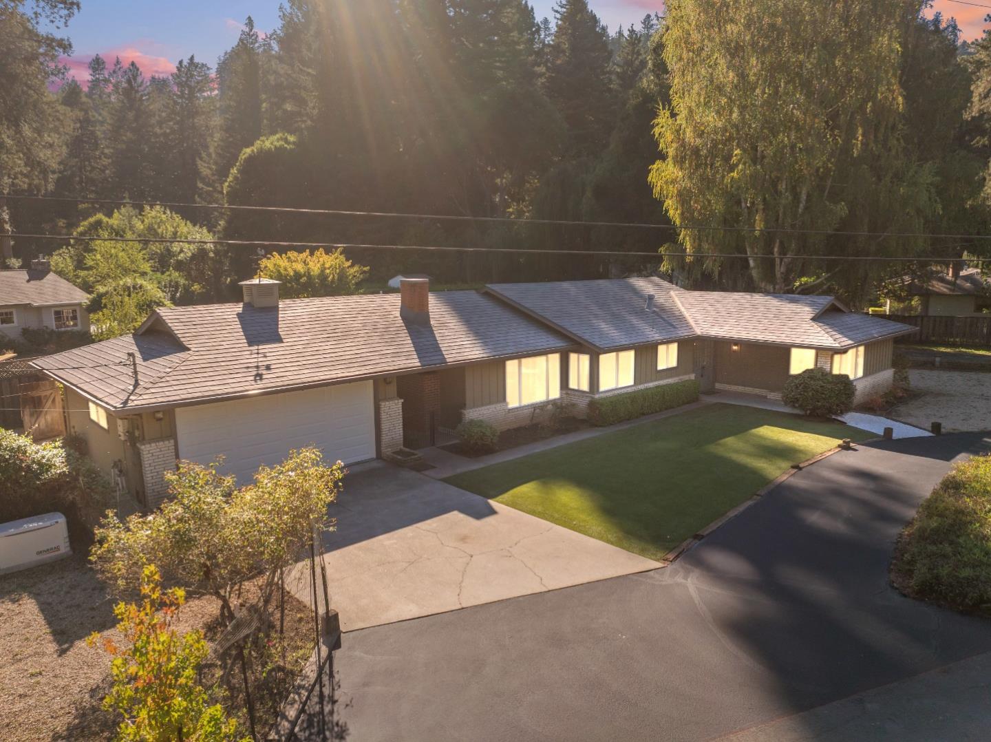 180 Sunnycroft Road